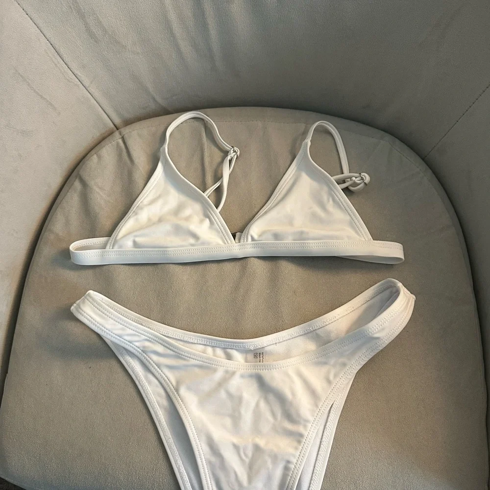 White Triangle Bikini Set - Picture 1 of 2